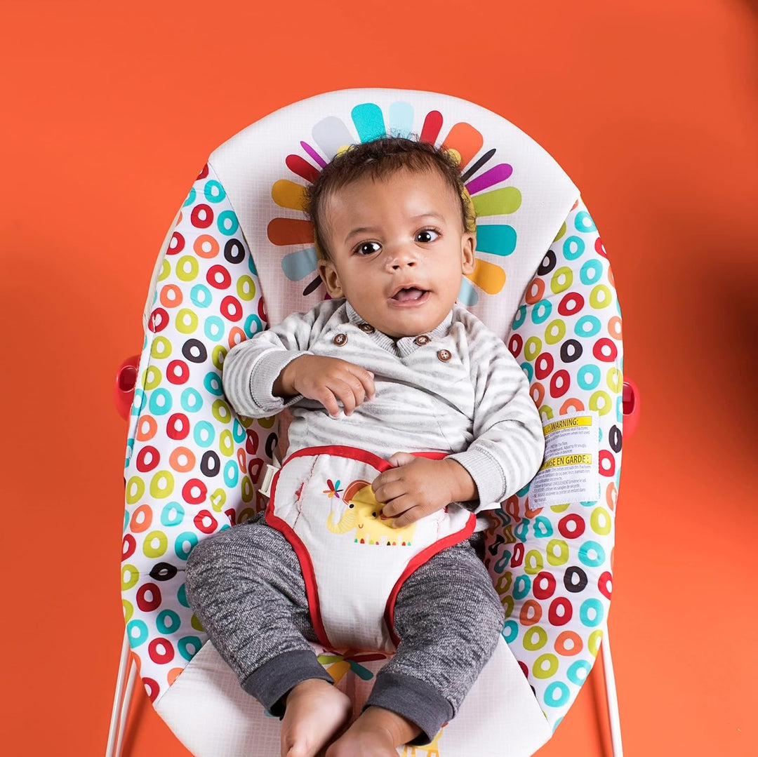 Bright Starts, Babywippe, Playful Pinwheels mit Vibrationen, abnehmbarem Spielbogen und interaktiven