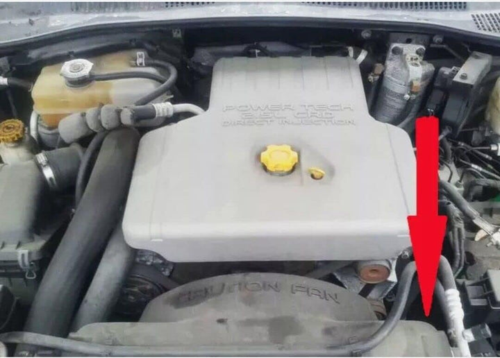 Turboschlauch Ladeluftschlauch Kompatibel mit Jeep Liberty - Jeep Cherokee 2.5 CRD 2.8 CRD 52079800A