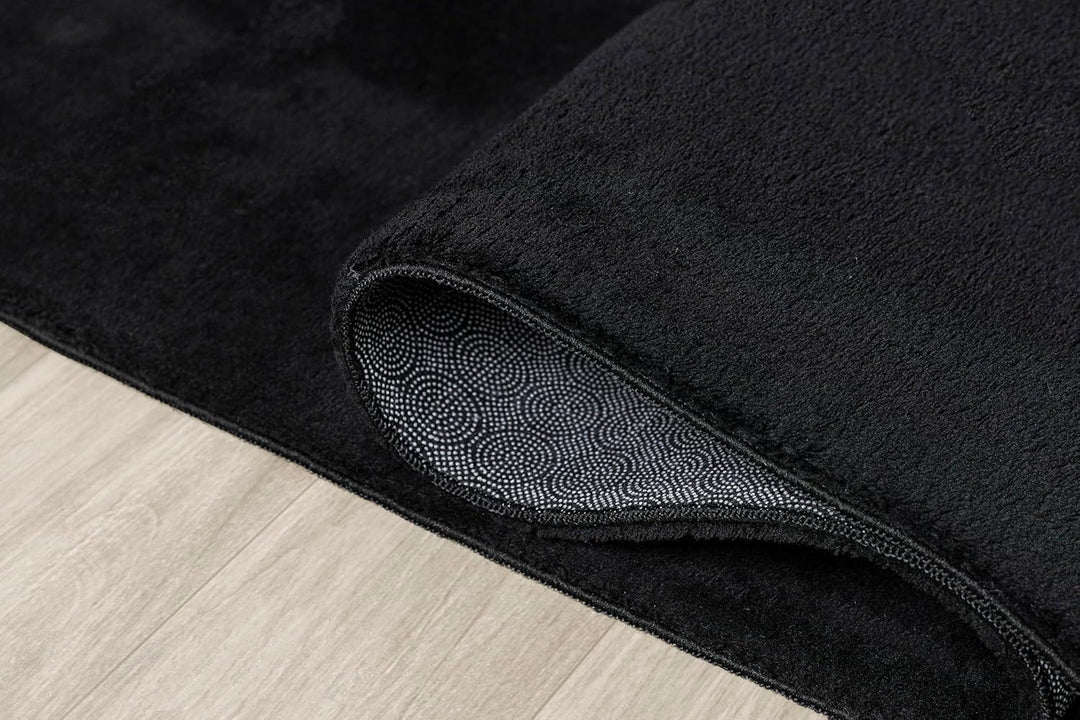 the carpet Relax – Superweiches Badezimmerteppich, Flauschige Badematte in Felloptik, rutschfest &amp; W