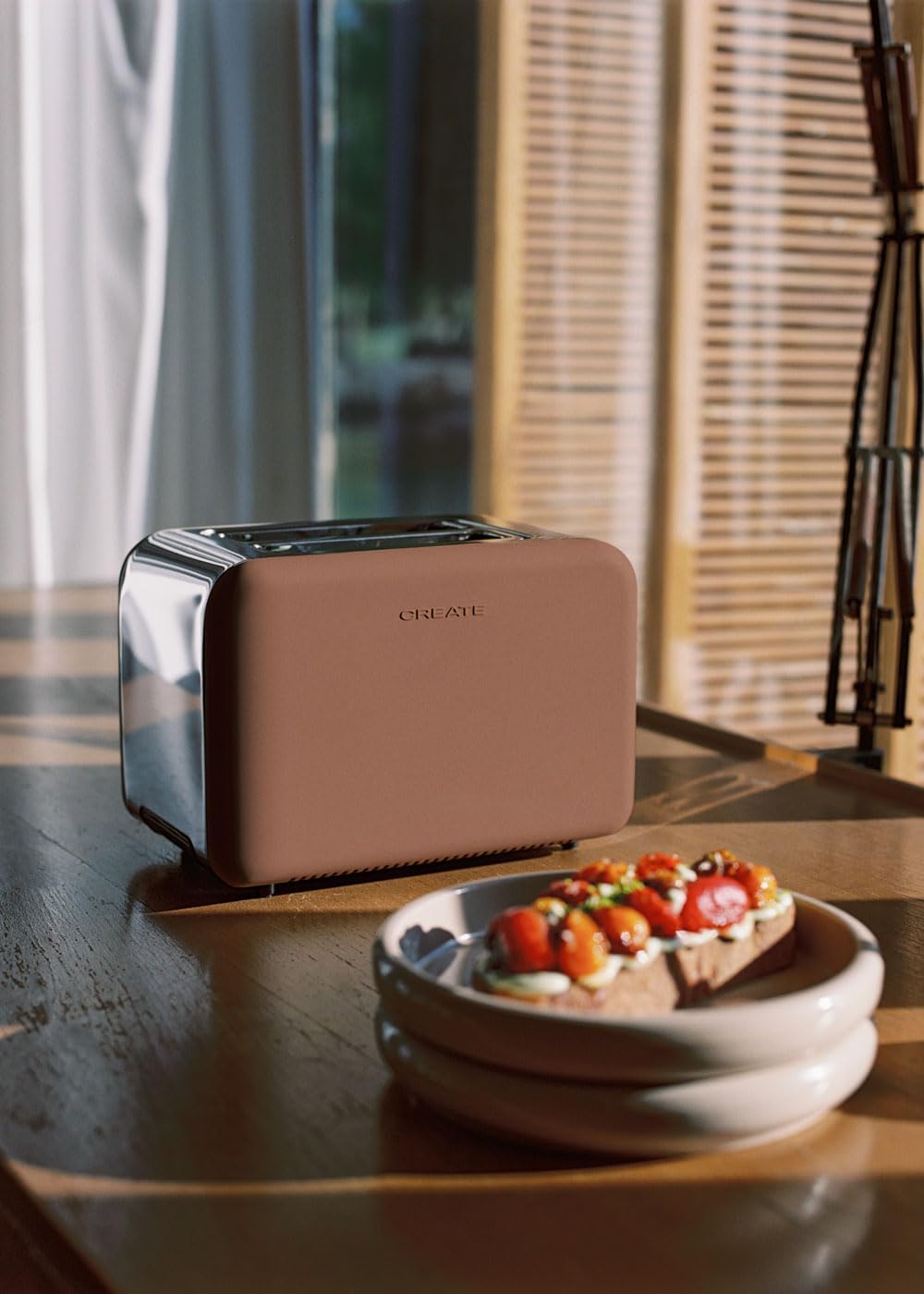 CREATE/TOAST RETRO/Toaster Mokka / 6 Leistungsstufen, Krümelschublade, Thermostat, Auftauen, Aufwärm