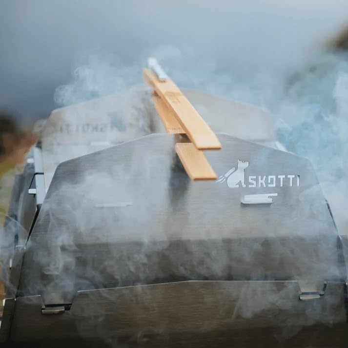 SKOTTI Smak, Edelstahl Räuchereinsatz für SKOTTI Grill, für optimale Räucherergebnisse, ideal für Fi